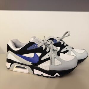 Nike purple gray air structure sneakers